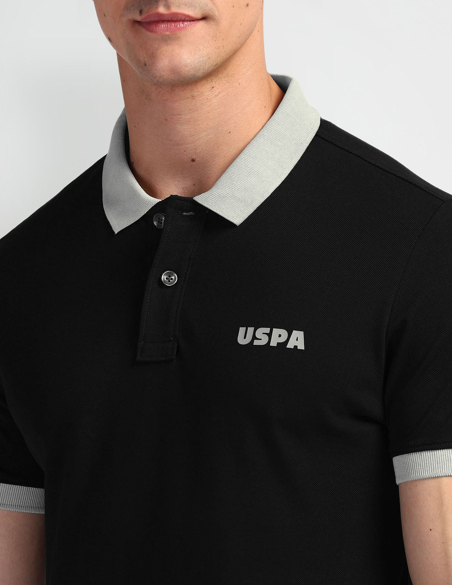 Muscle Fit Cotton Polo Shirt Black - U.S. Polo Assn. India | Large
