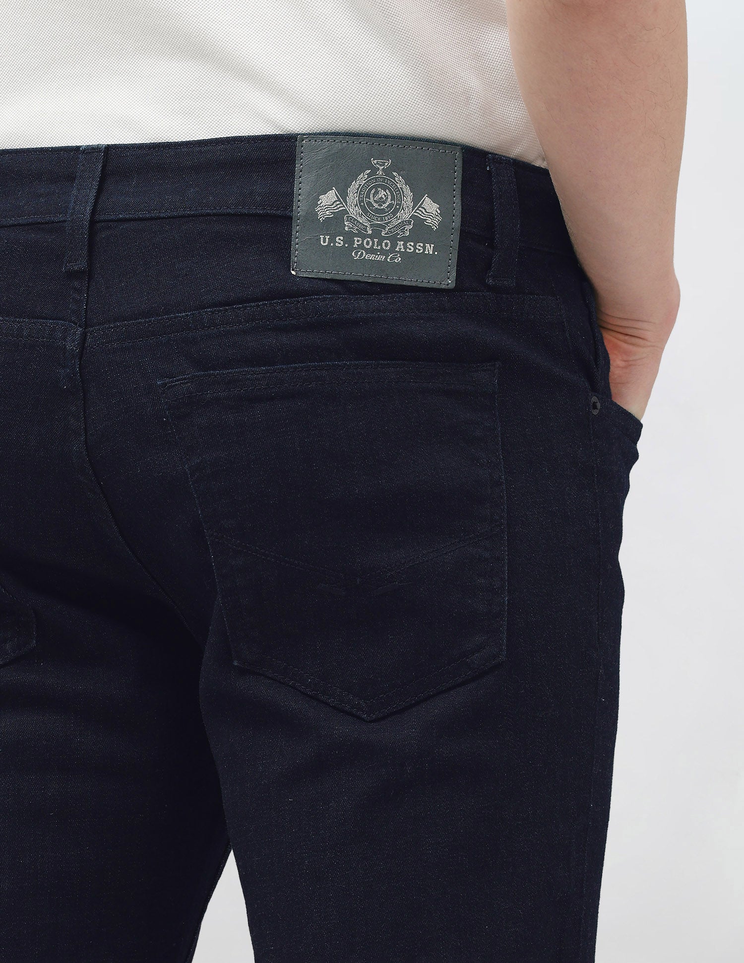 Brandon Slim Tapered Fit Blue Jeans Dark Blue - U.S. Polo Assn. India | Large
