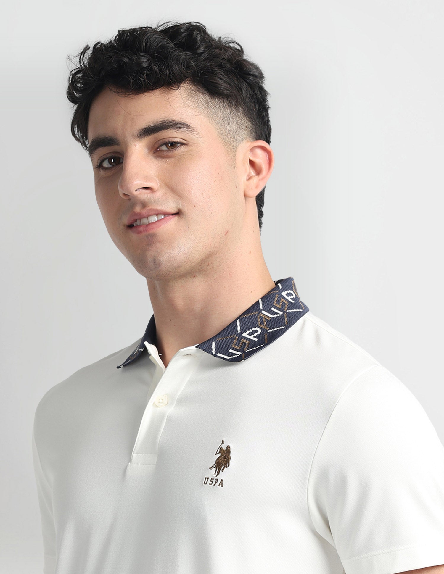 Printed Collar Muscle Fit Polo Shirt Ivory - U.S. Polo Assn. India | Large