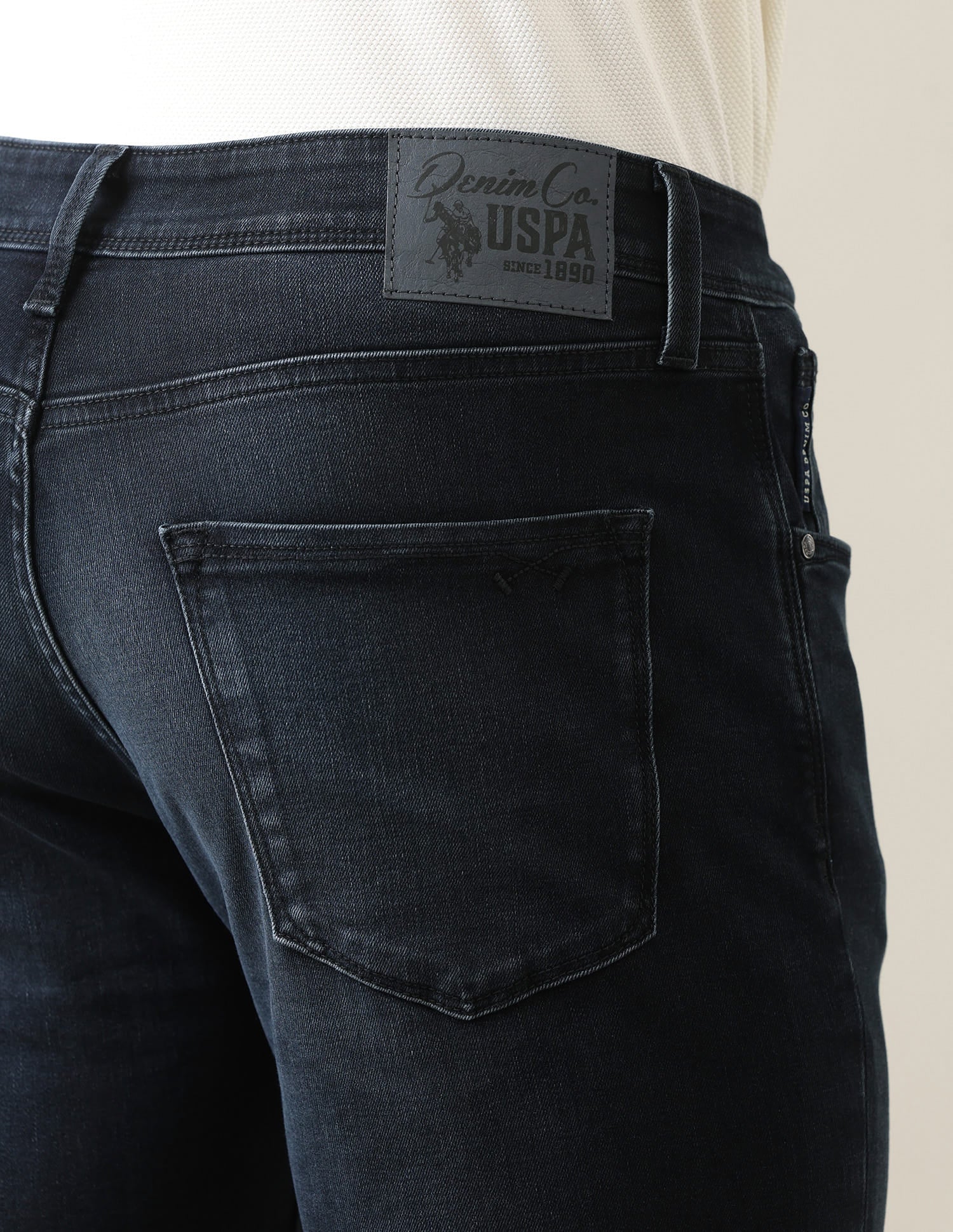 Cole Comfort Cropped Fit Blue Jeans Blue - U.S. Polo Assn. India | Large