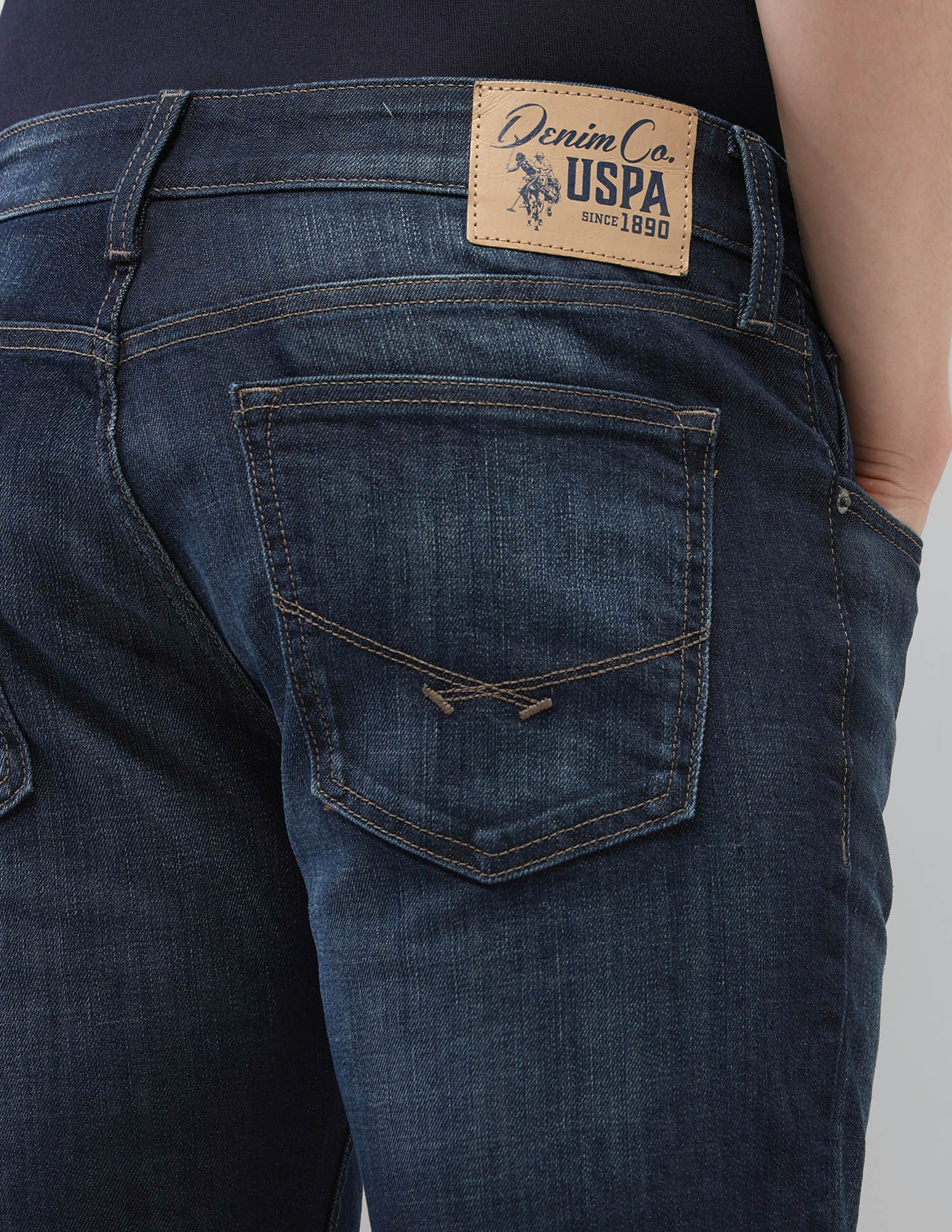 Brandon Slim Tapered Fit Blue Jeans Dark Blue - U.S. Polo Assn. India | Large