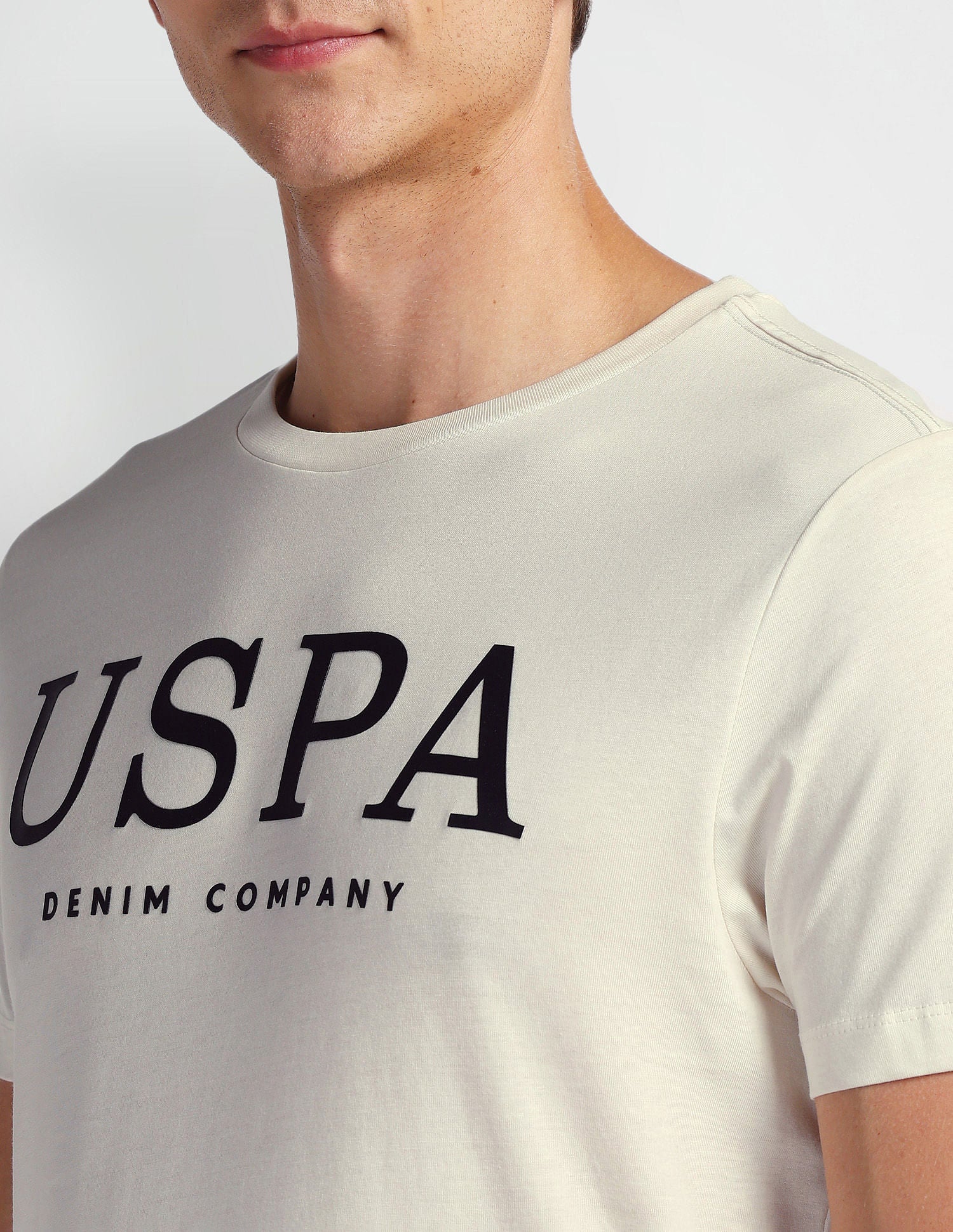 Brand Print Muscle Fit T-Shirt Cream - U.S. POLO ASSN. | Large