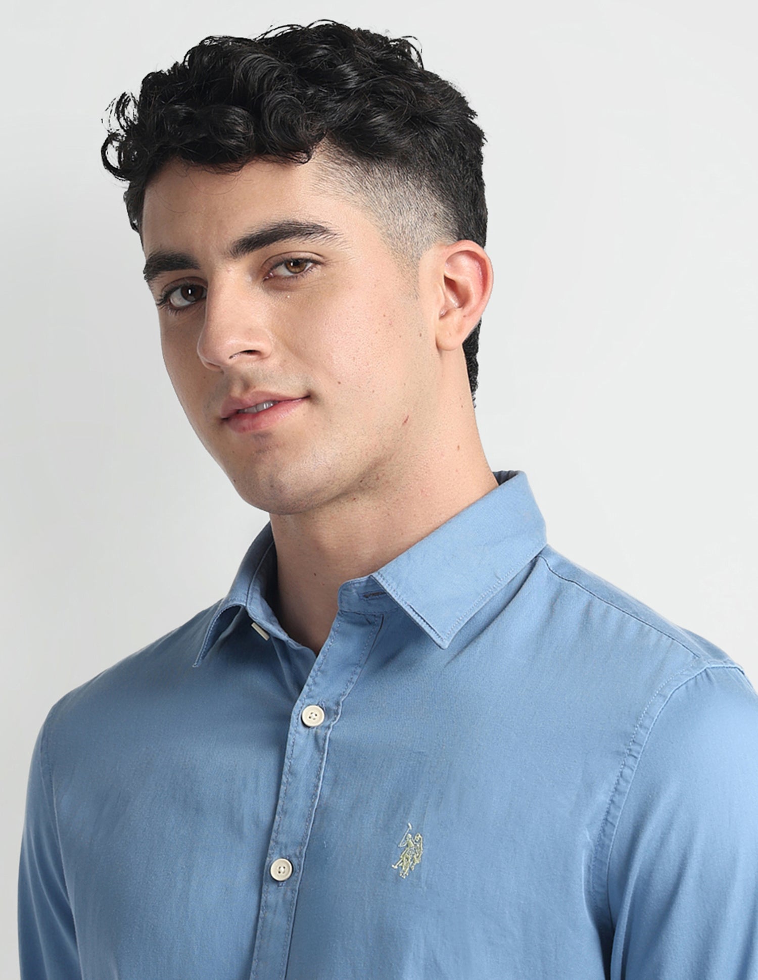 Slim Fit Chambray Shirt Blue - U.S. Polo Assn. India | Large