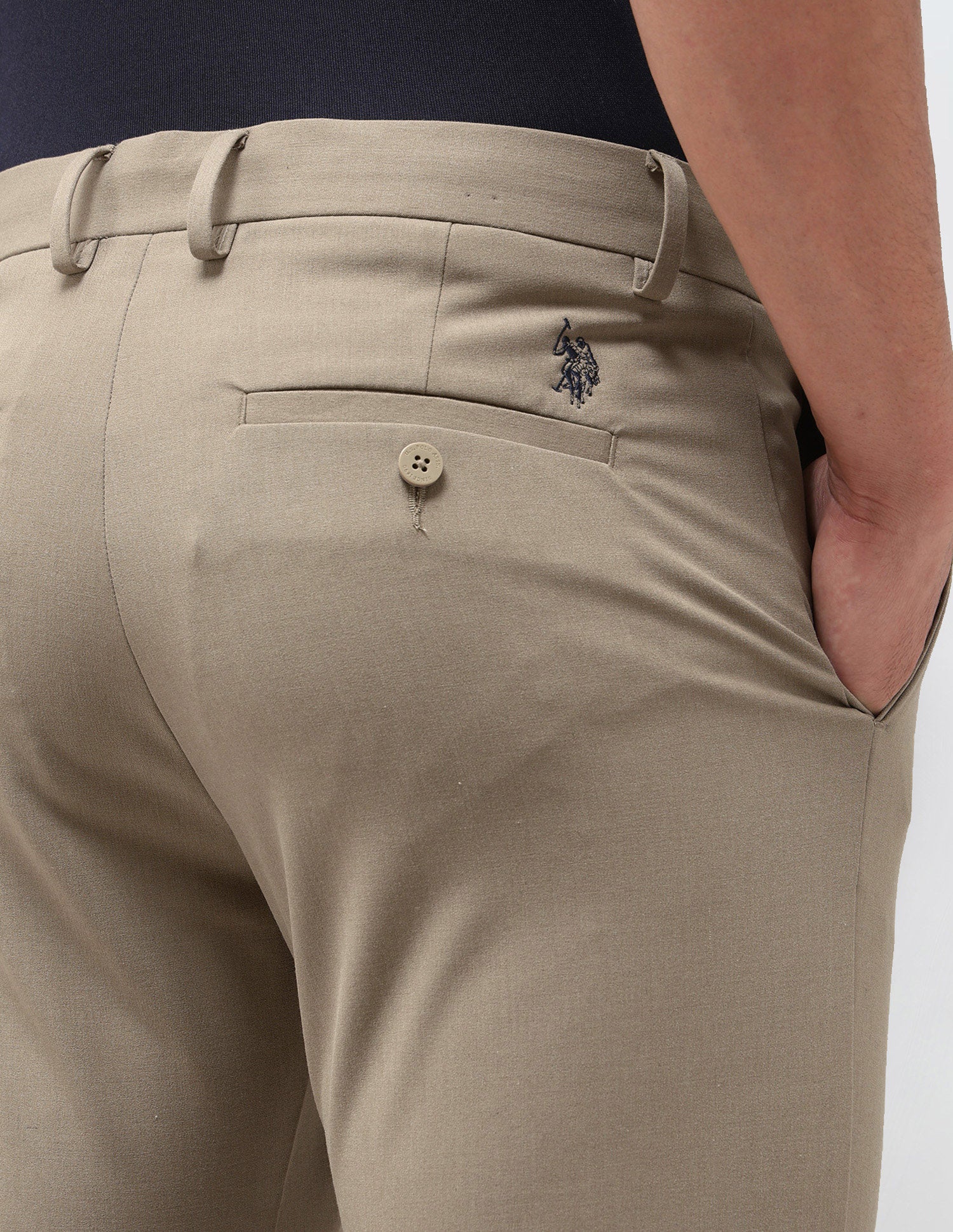 Solid Austin Slim Fit Trousers Light Khaki - U.S. Polo Assn. India | Large