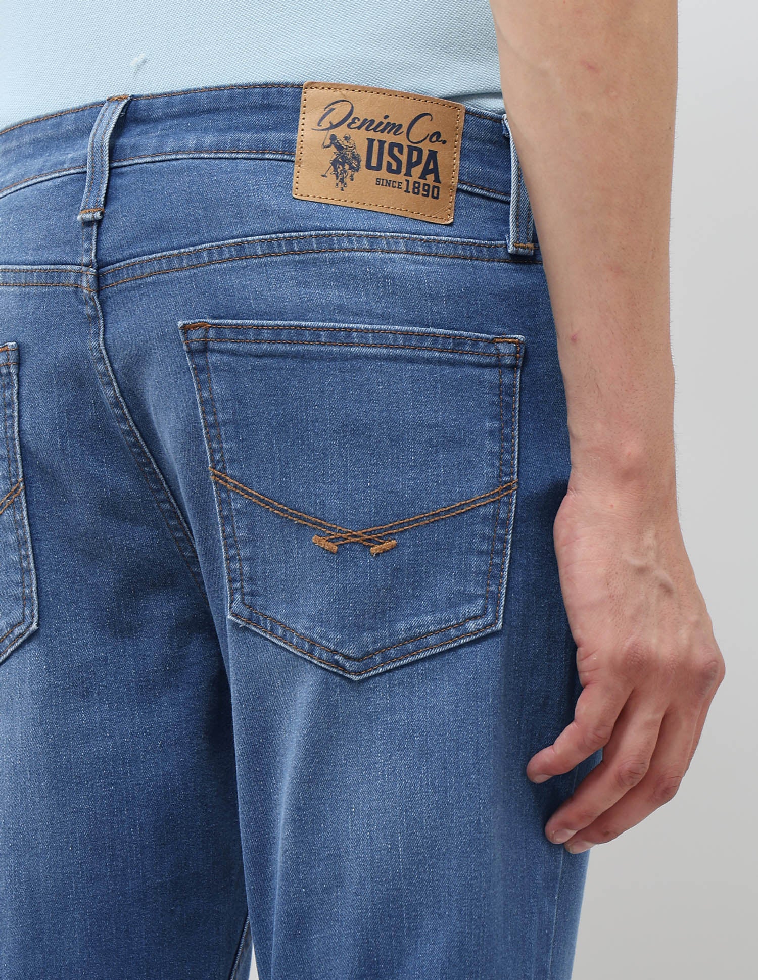 Henry Tapered Fit Blue Jeans Med Blue - U.S. POLO ASSN. | Large