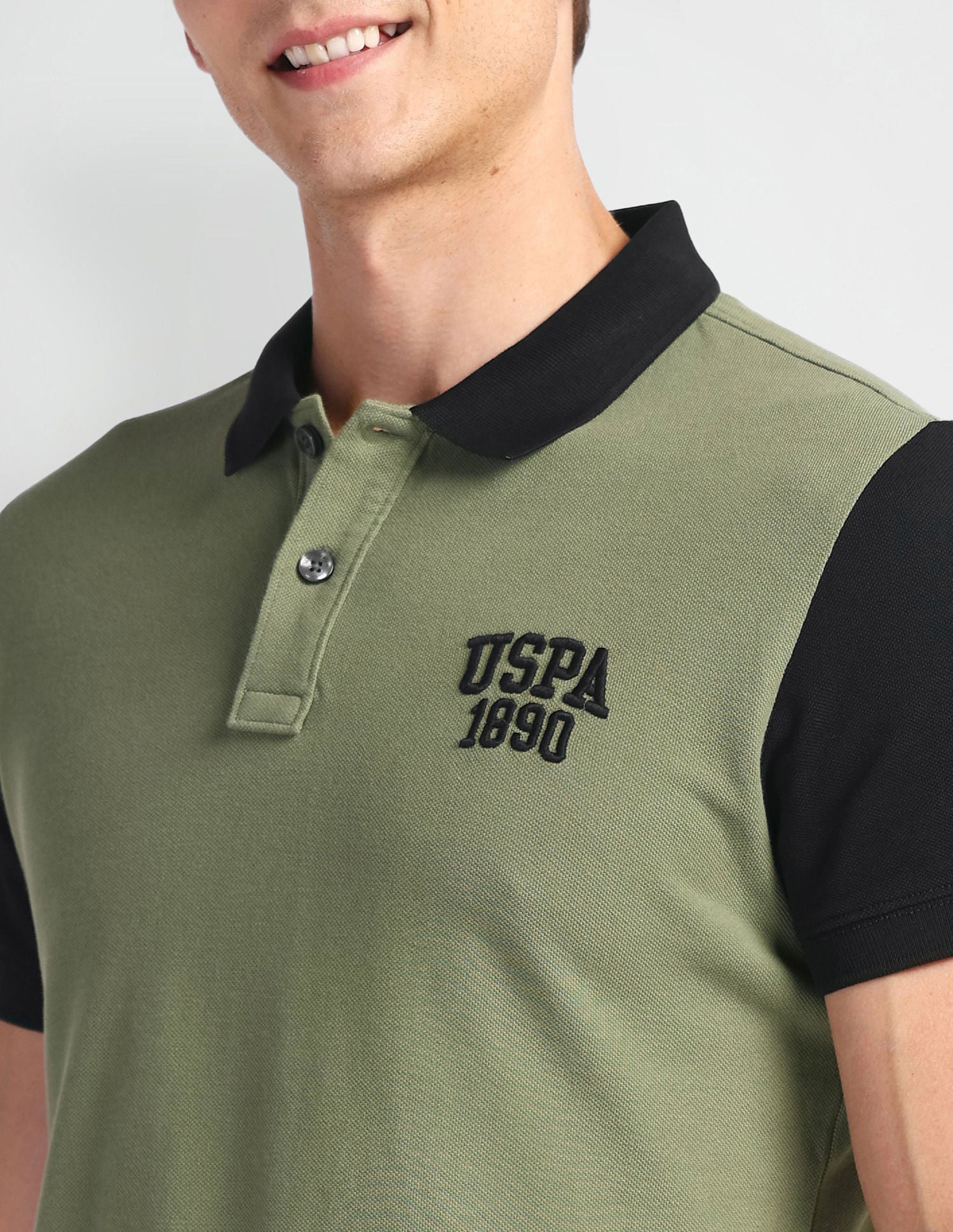 Muscle Fit Colour Block Polo Shirt Olive - U.S. Polo Assn. India | Large