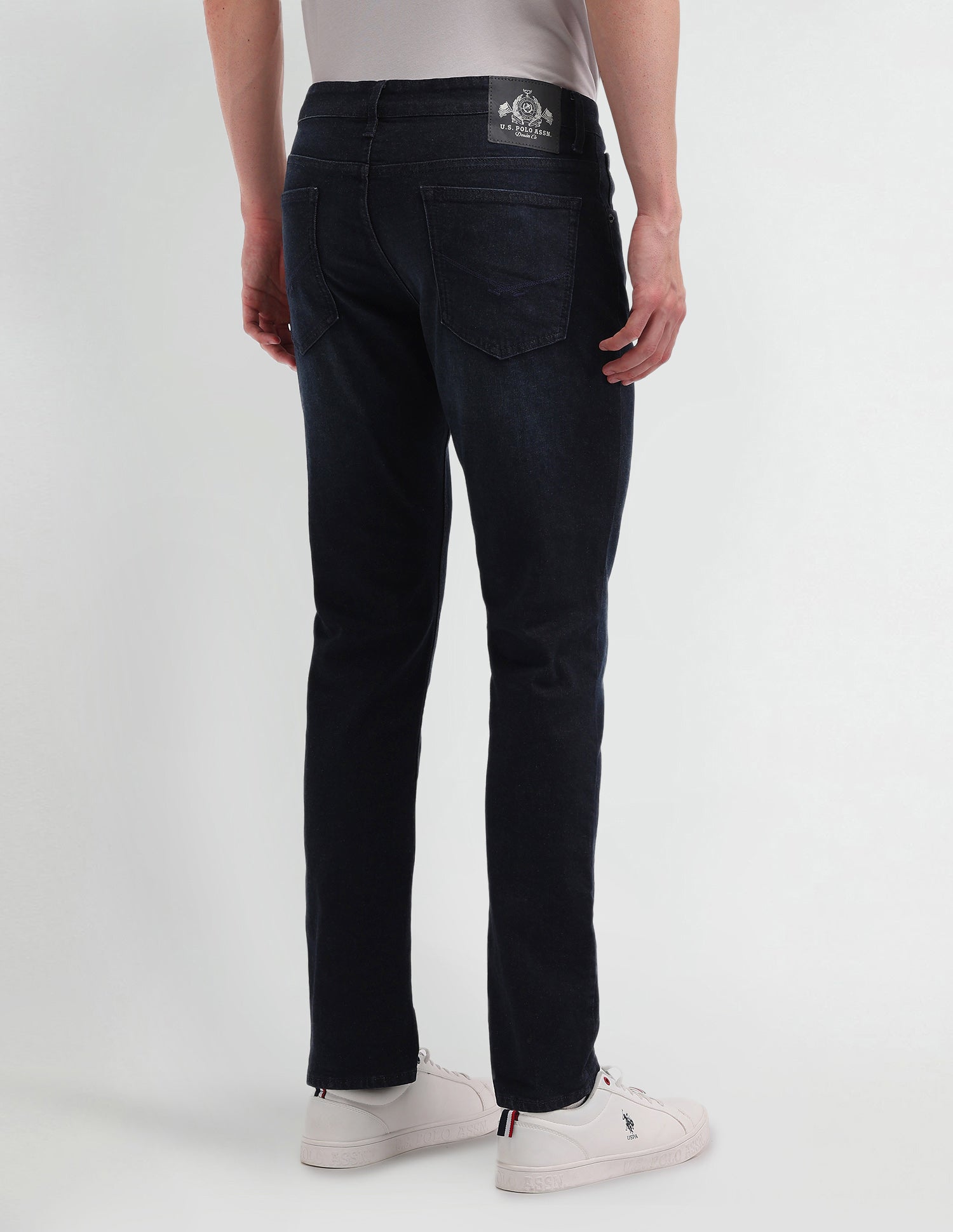 Brandon Slim Tapered Fit Blue Jeans Blue - U.S. Polo Assn. India | Large