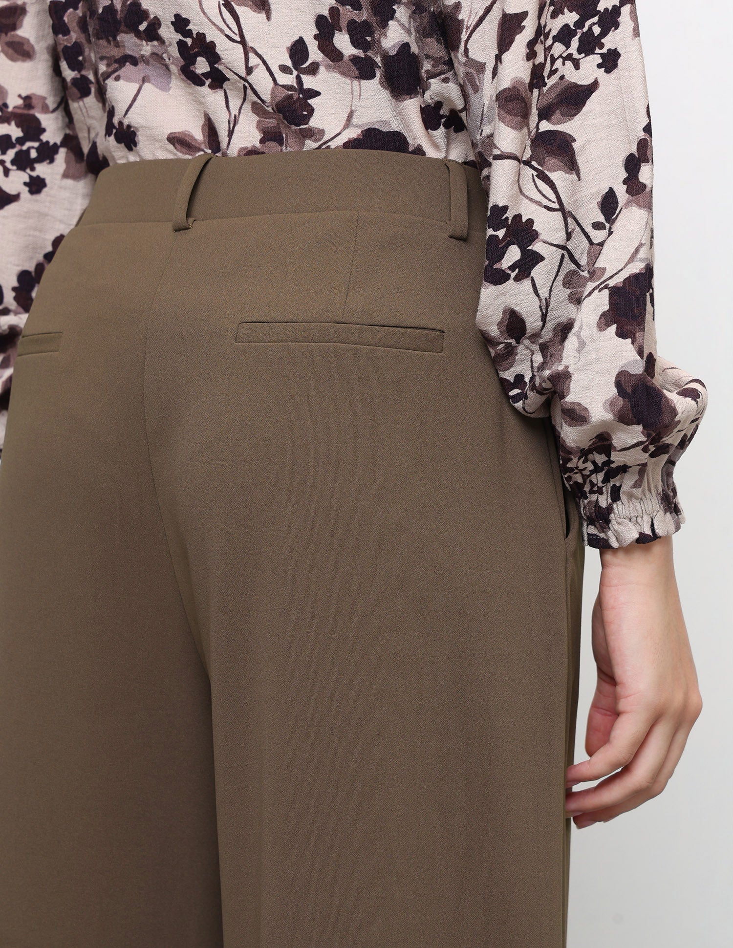 Wide Leg Fit High Rise Trousers Light Brown - U.S. Polo Assn. India | Large