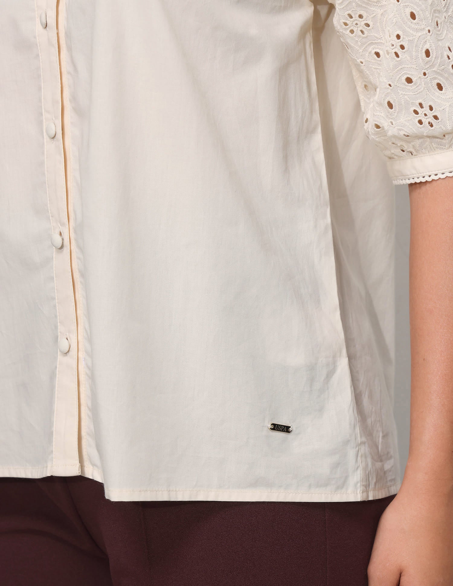 Schiffli Detail Relaxed Fit Top Beige - U.S. Polo Assn. India | Large