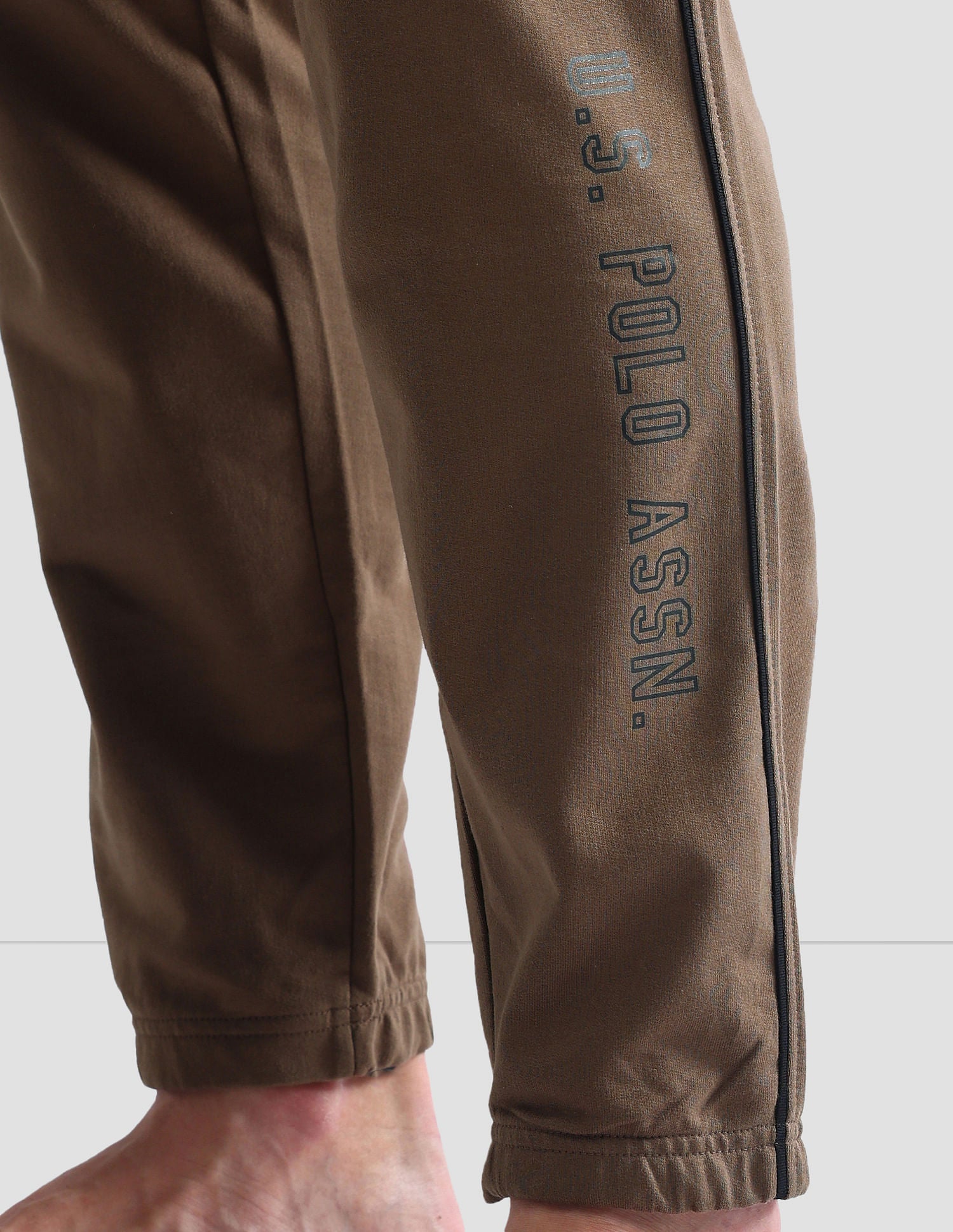 Pure Cotton Solid OJ003 Joggers - Pack Of 1 Coffee - U.S. POLO ASSN. | Large