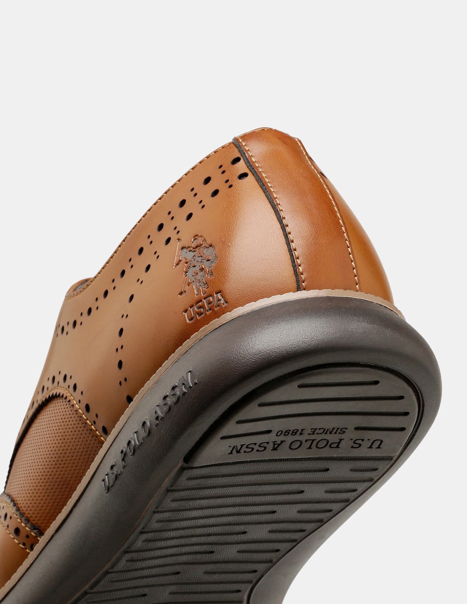 Round Toe Wingtip Marco 2.0 Brogues Tan - U.S. Polo Assn. India | Large