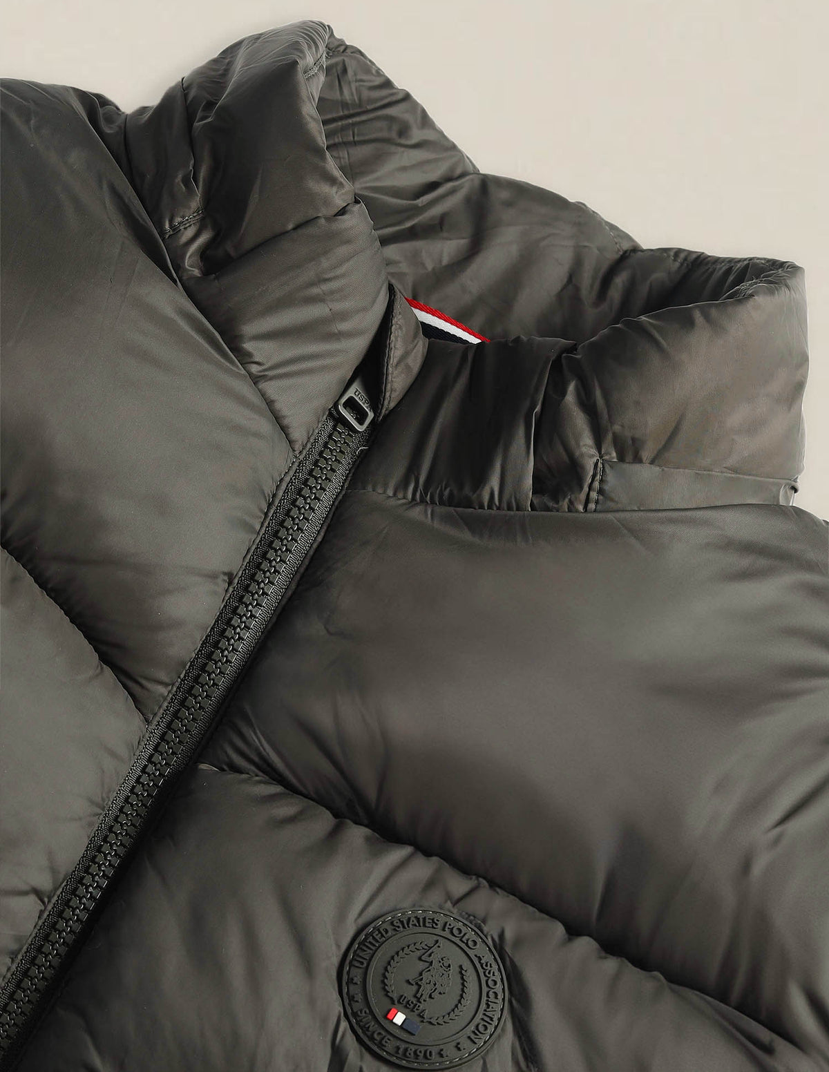 Solid Regular Fit Puffer Jacket – Polo India