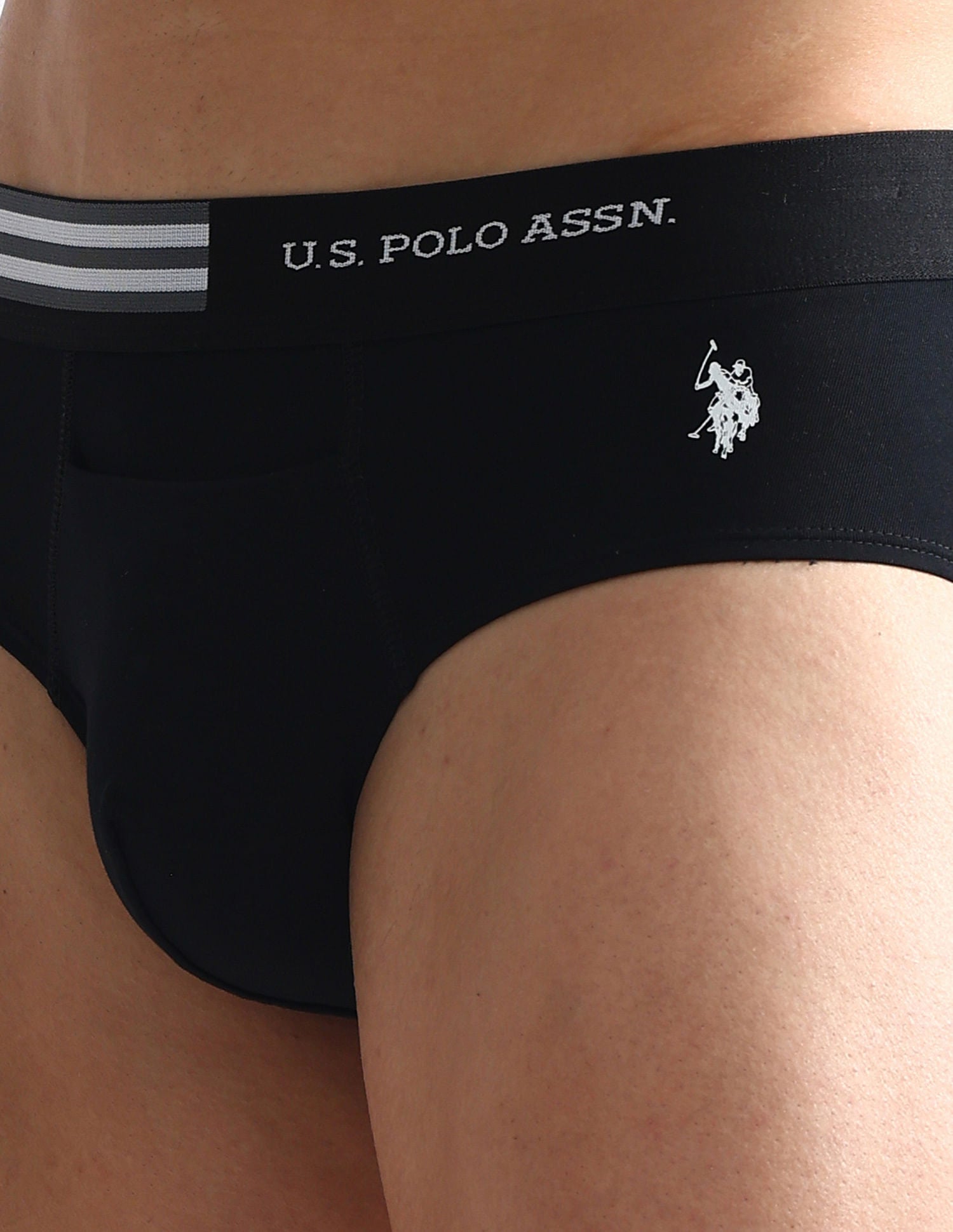 Flag Waist Single Jersey OEB06 Briefs - Pack Of 2 Navy and Black - U.S. POLO ASSN. | Large