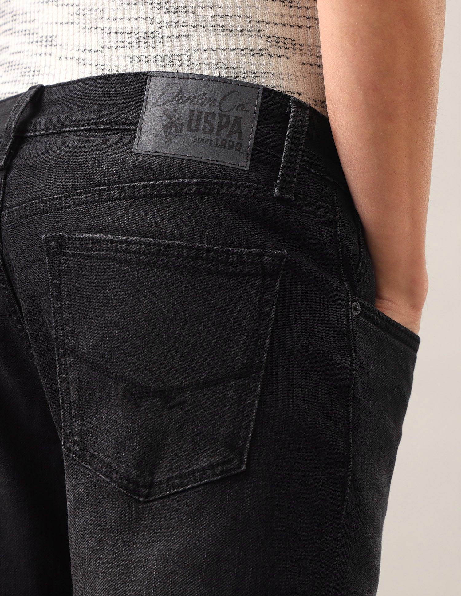 Cole Comfort Cropped Fit Black Jeans Black - U.S. Polo Assn. India | Large