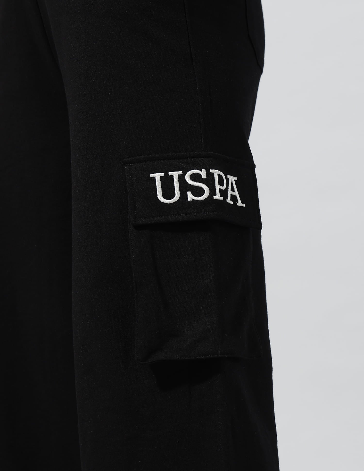 Baggy Cargo Trousers Black - U.S. Polo Assn. India | Large