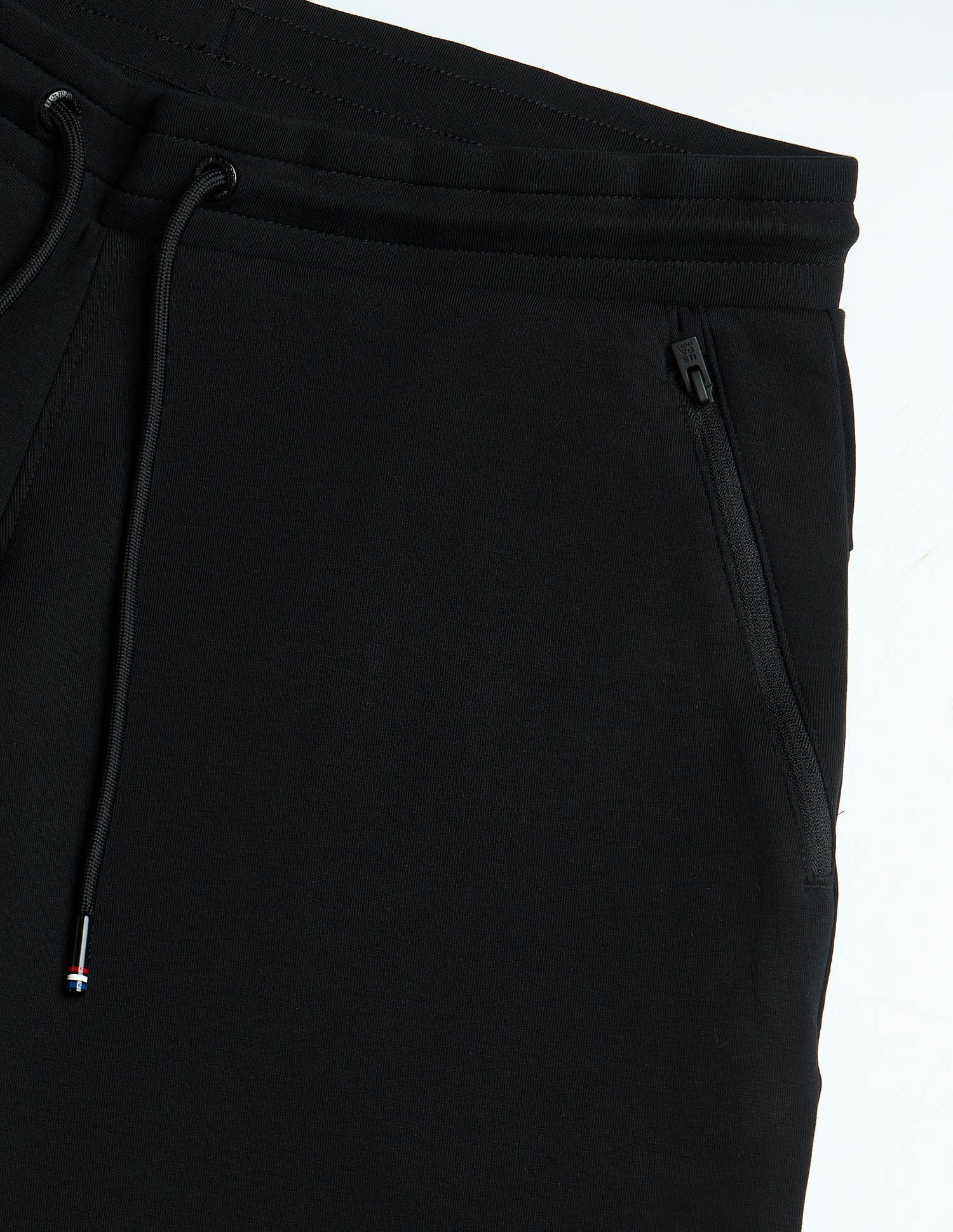 Mid Rise Slim Fit Active Shorts Black - U.S. Polo Assn. India | Large