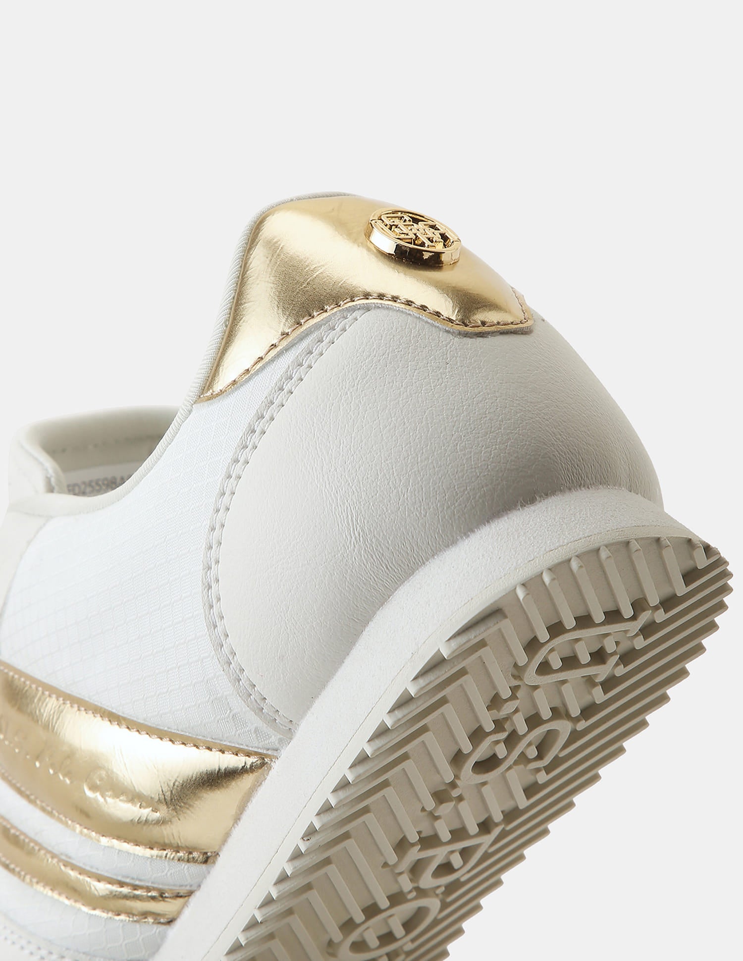 Women Colourblocked Nemsy 2.0 Sneakers Off White - U.S. Polo Assn. India | Large