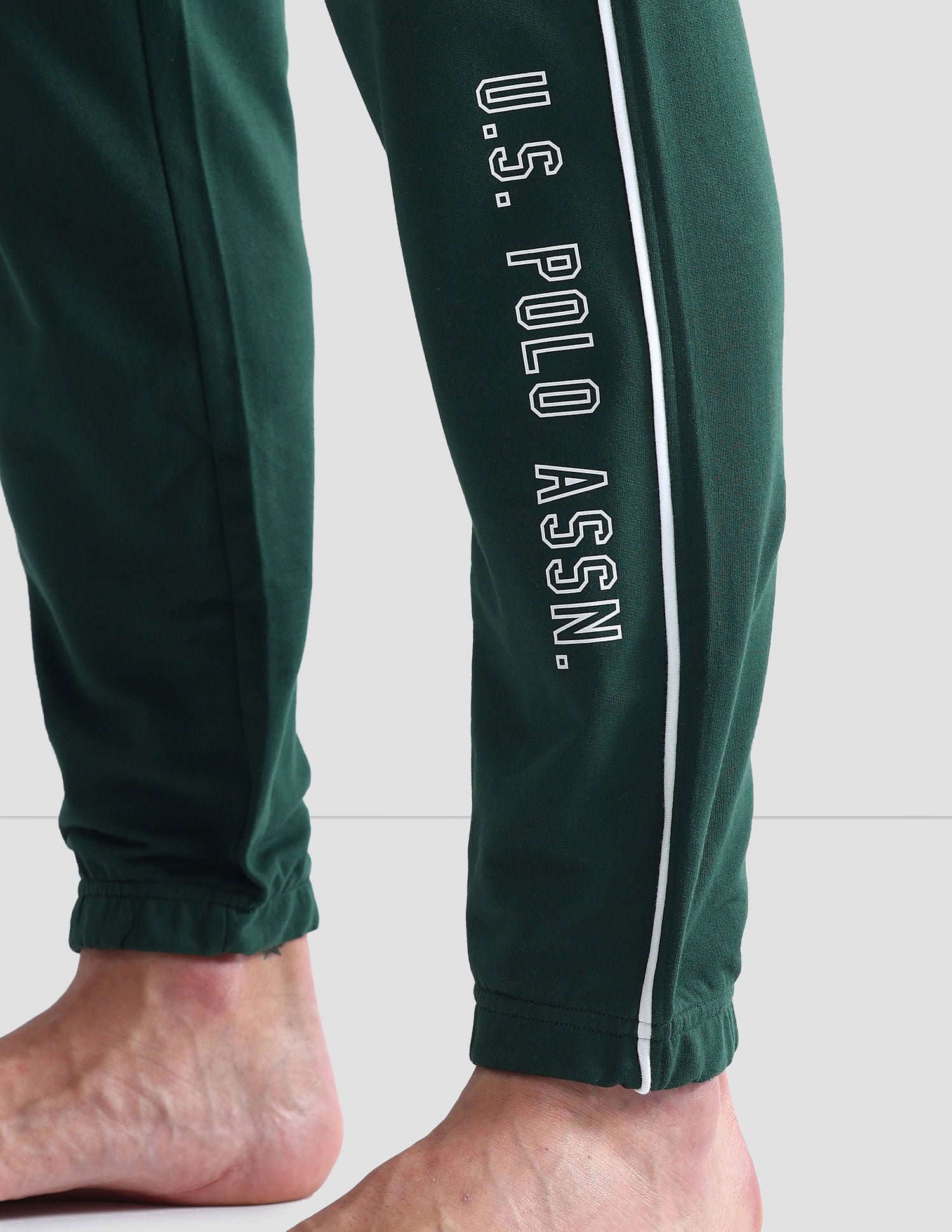 Pure Cotton Solid OJ003 Joggers - Pack Of 1 Bottle Green - U.S. POLO ASSN. | Large