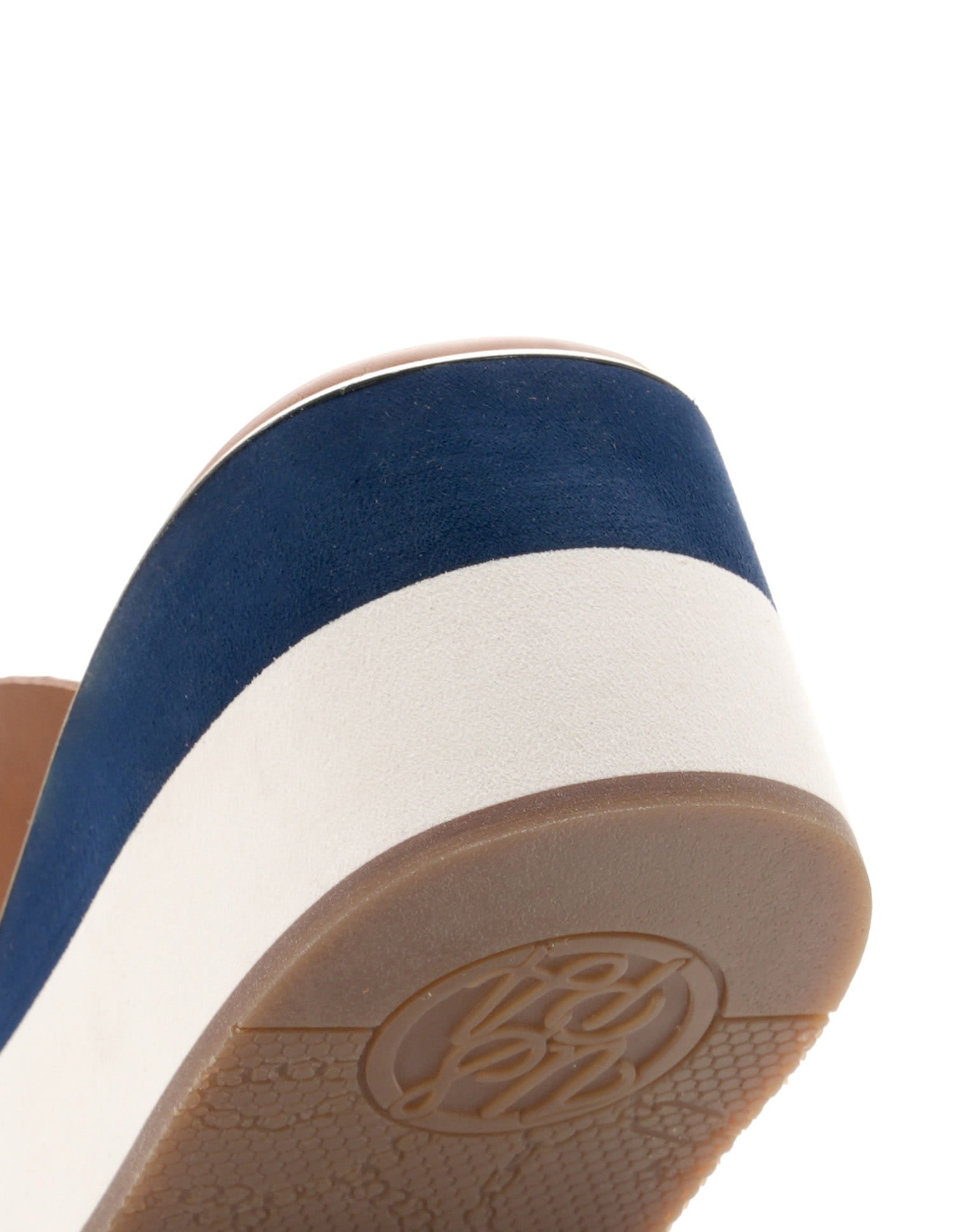 Women Tracy Eva Wegdes Tan - U.S. Polo Assn. India | Large