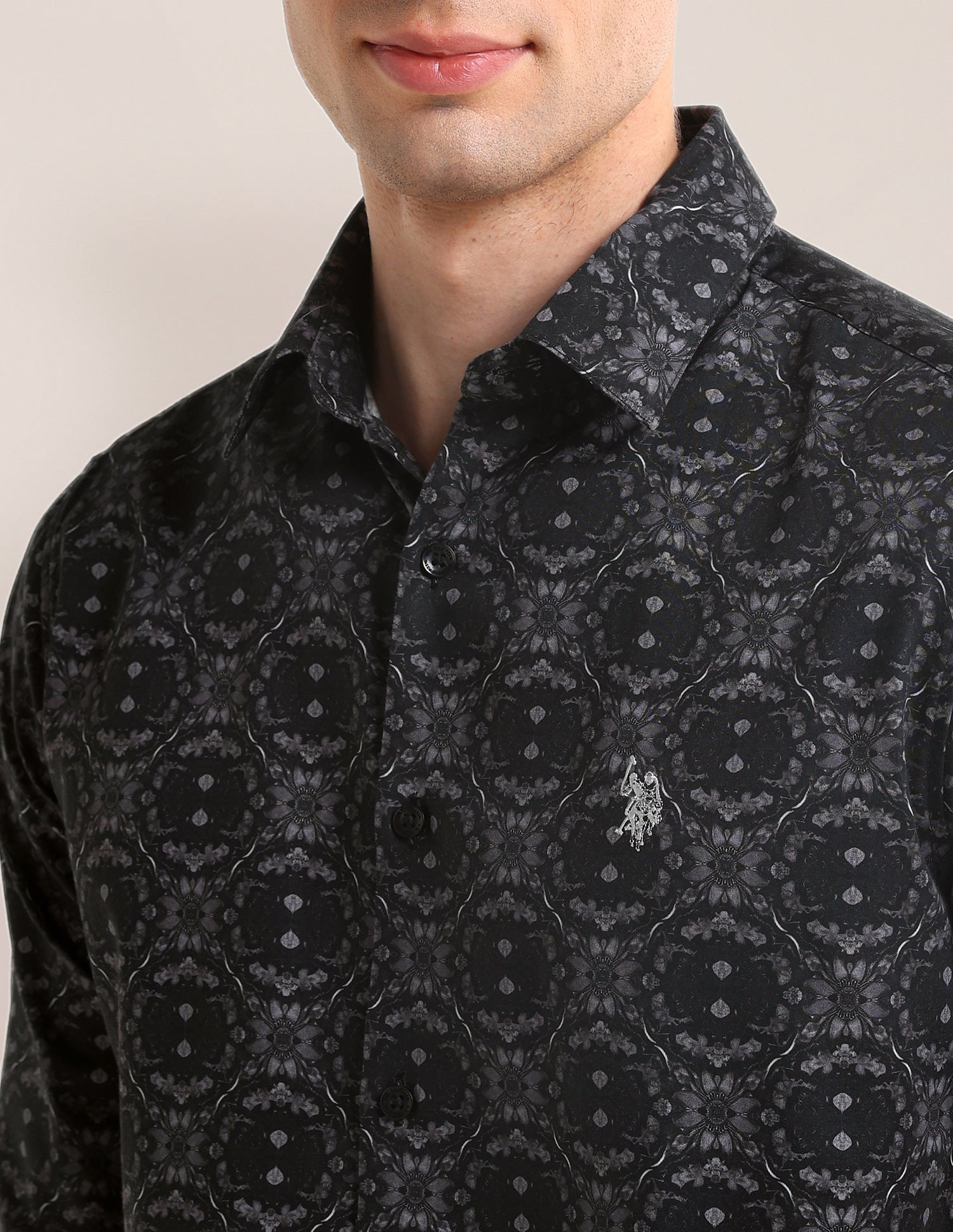 Floral Regular Fit Shirt Black - U.S. Polo Assn. India | Large
