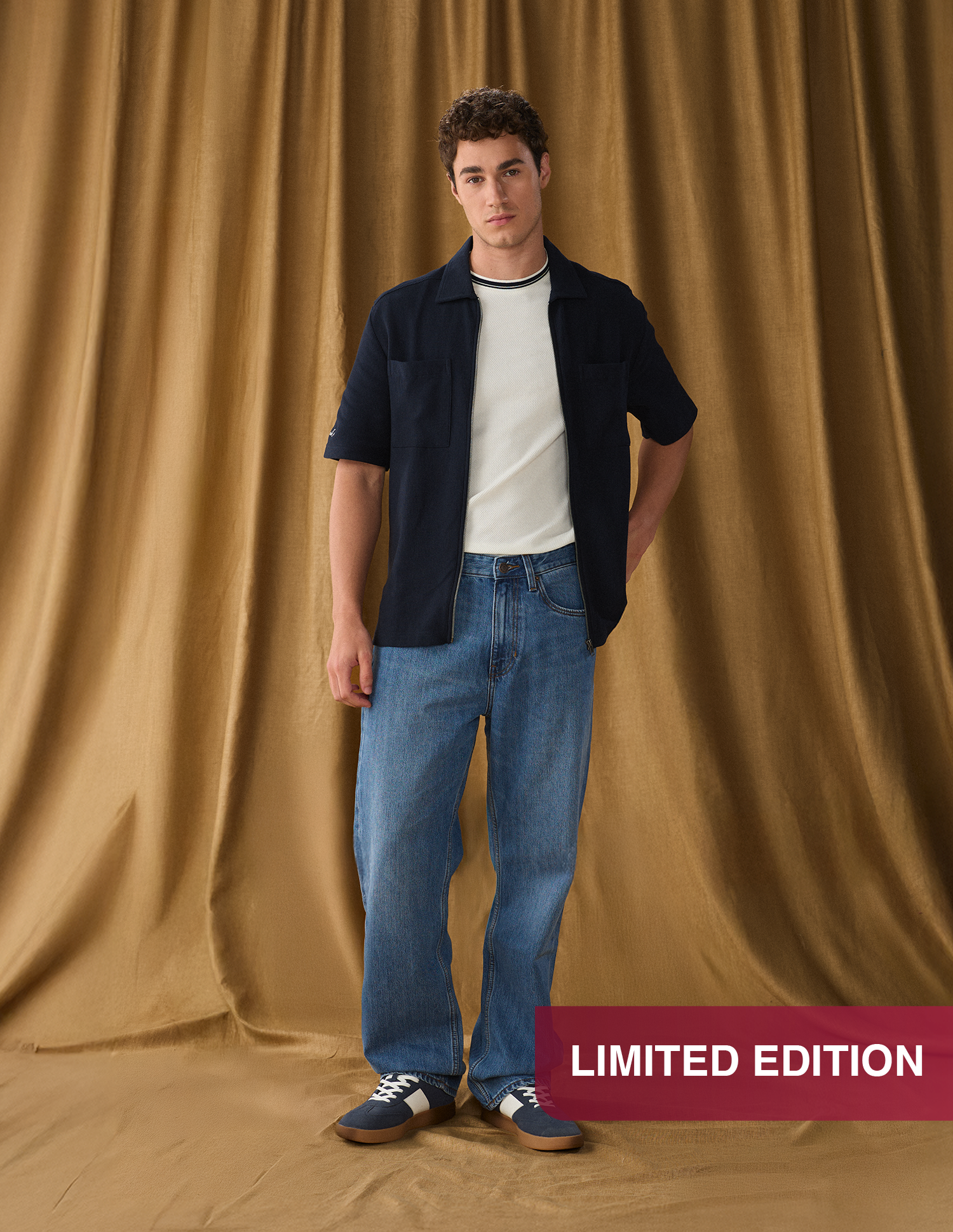 Logan Loose Straight Fit Blue Jeans