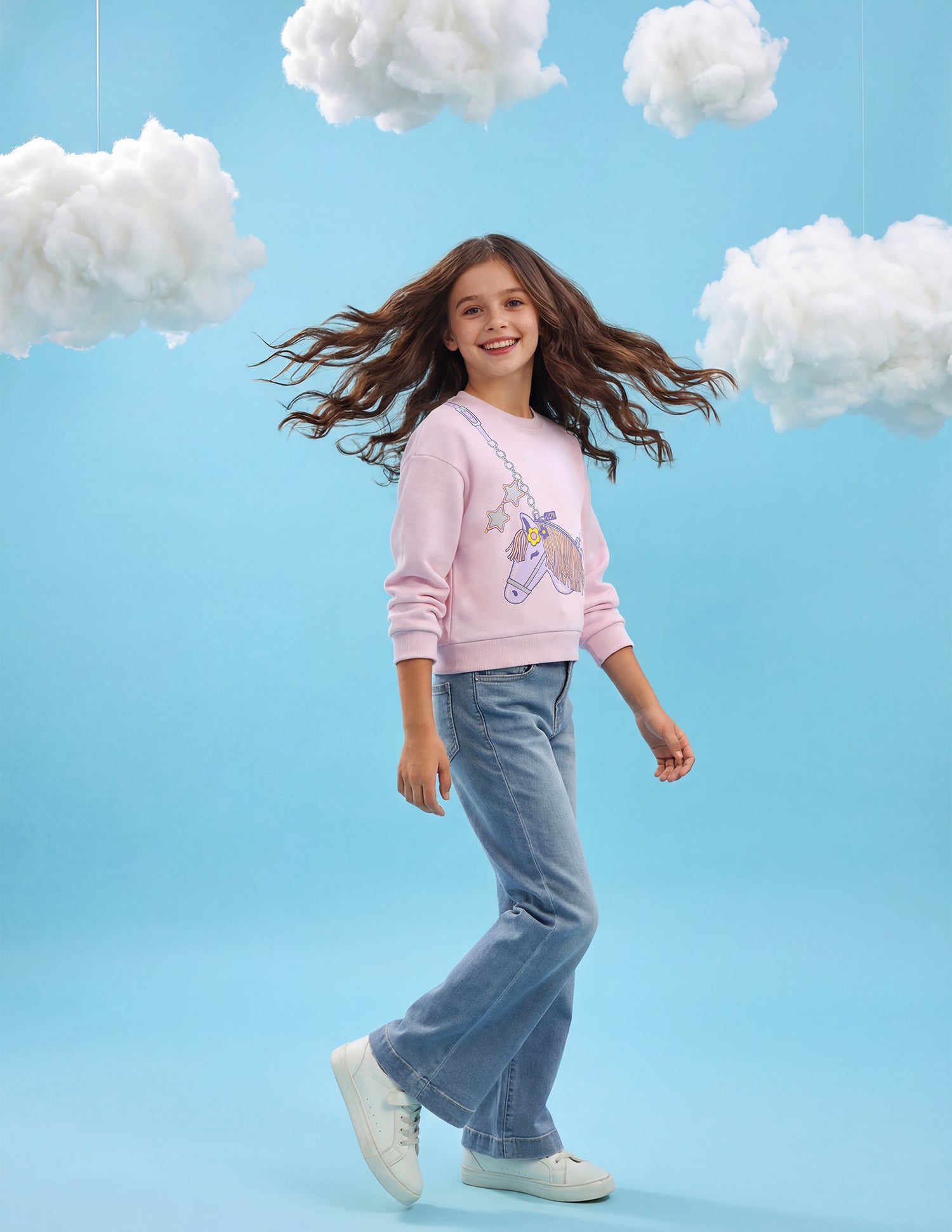 Graphic Printed Regular Fit Sweatshirt