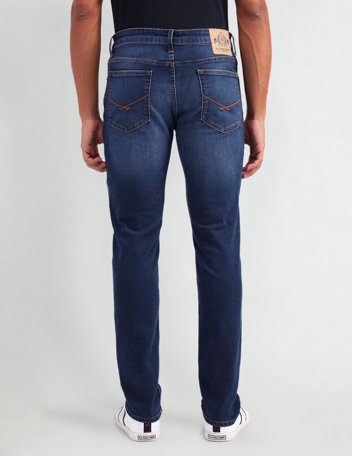 Brandon Slim Tapered Fit Blue Jeans Blue - U.S. Polo Assn. India | Large