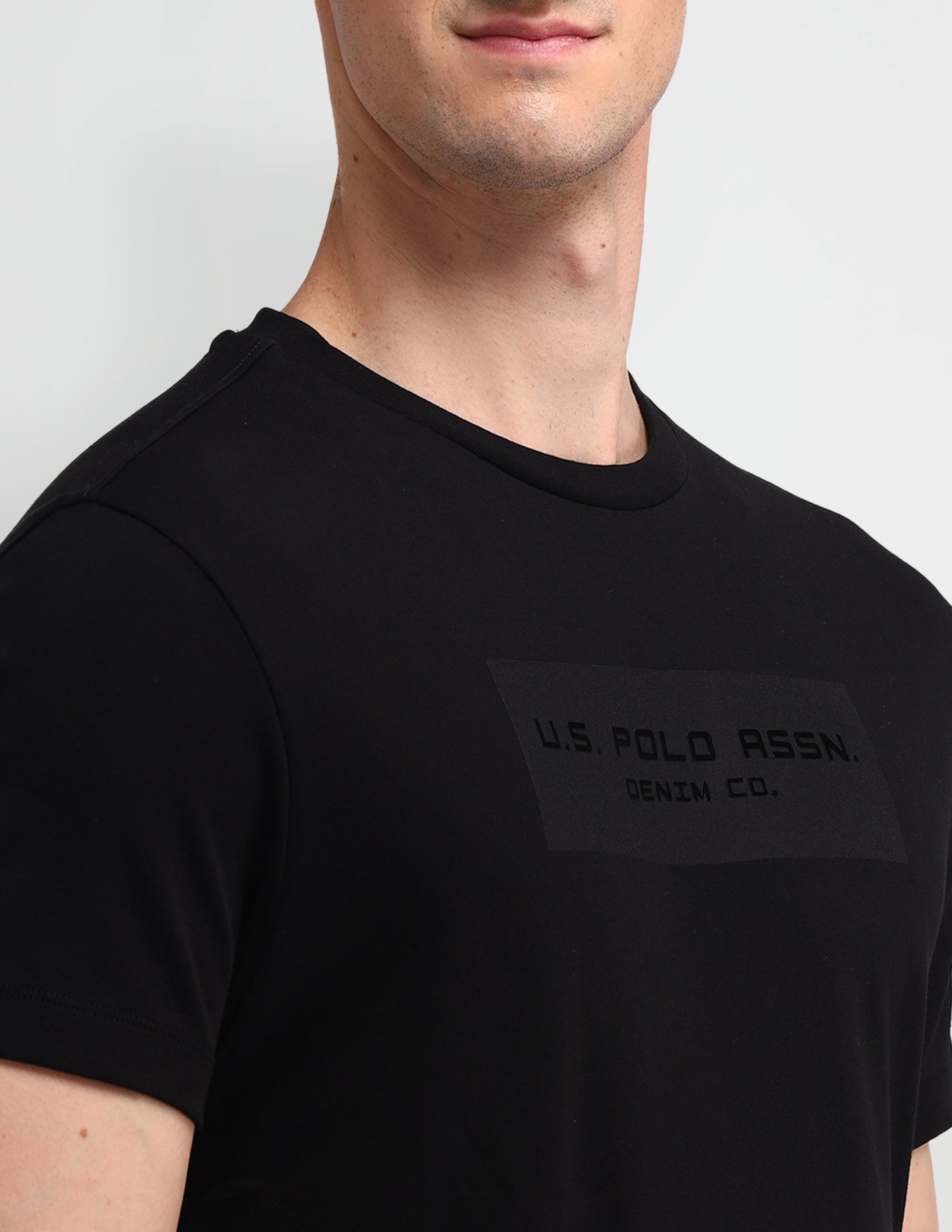 Brand Printed Muscle Fit T-Shirt D Black - U.S. POLO ASSN. | Large