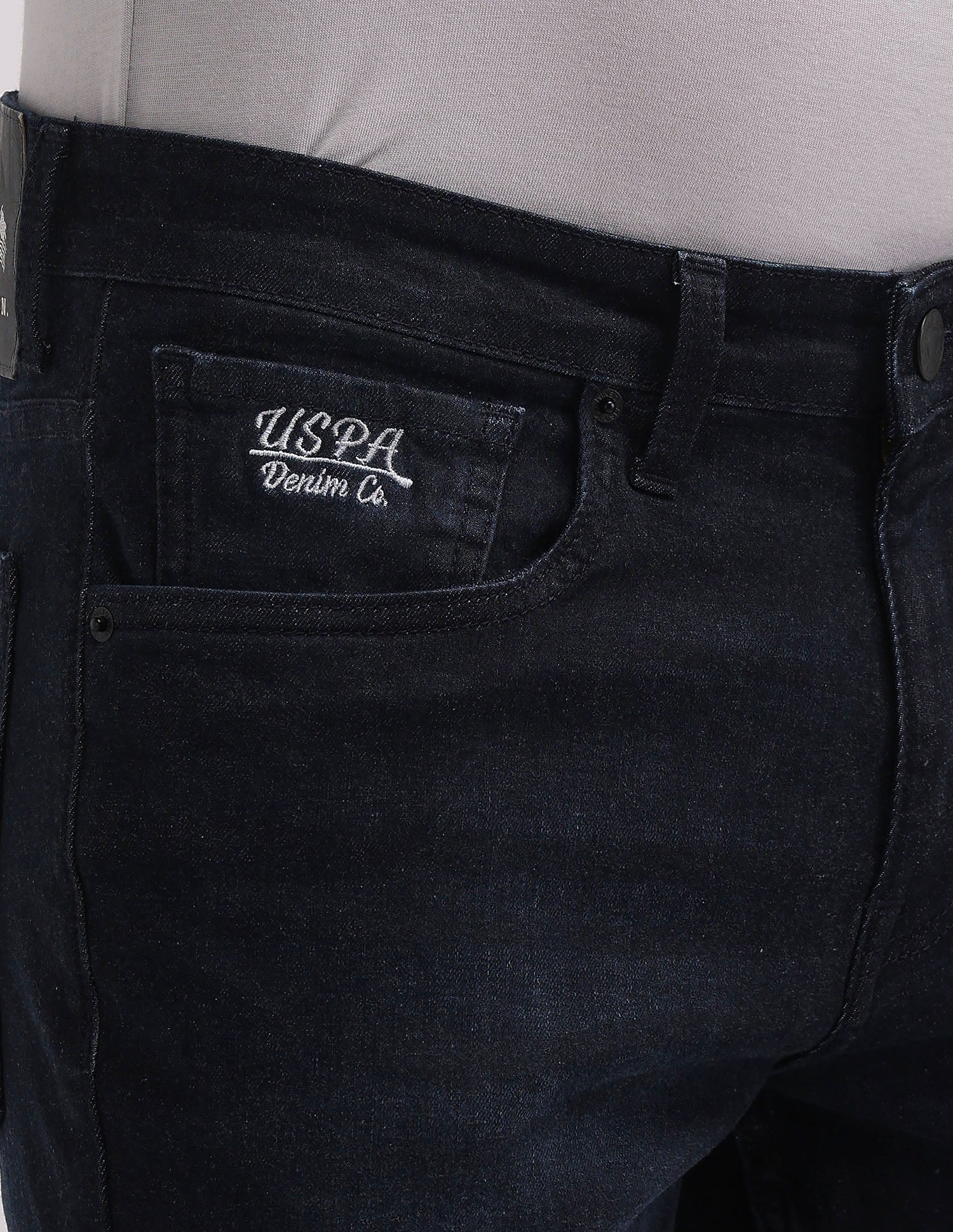 Brandon Slim Tapered Fit Blue Jeans Blue - U.S. Polo Assn. India | Large