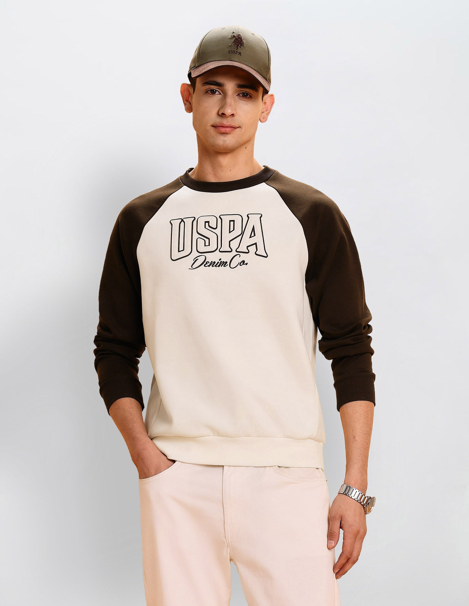 Brand Embossed Legend Of Horseshoe Sweatshirt