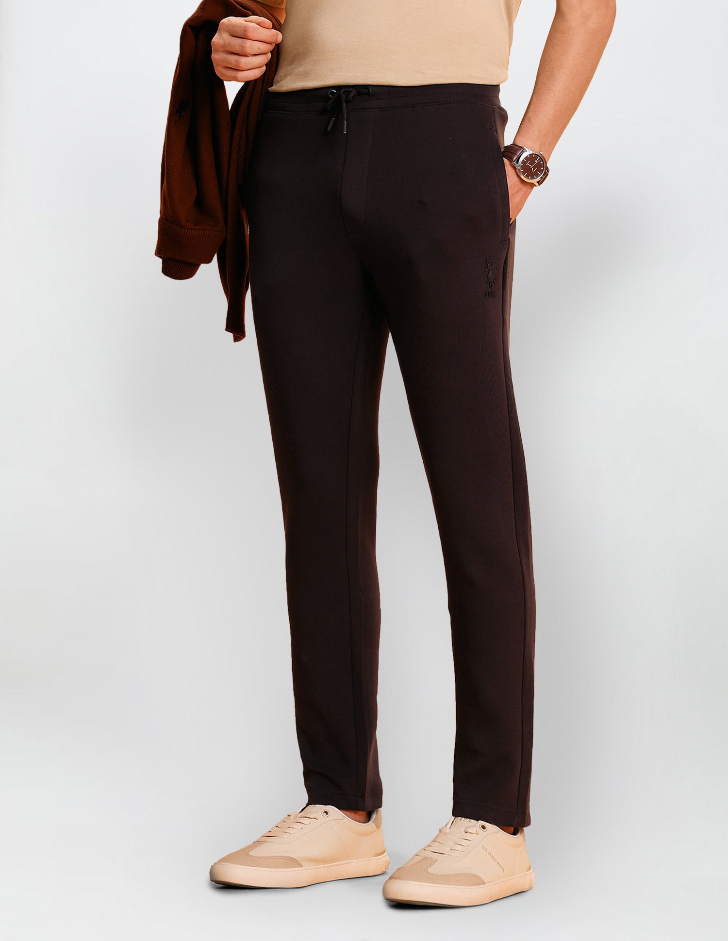 Solid Mid Rise Track Pant