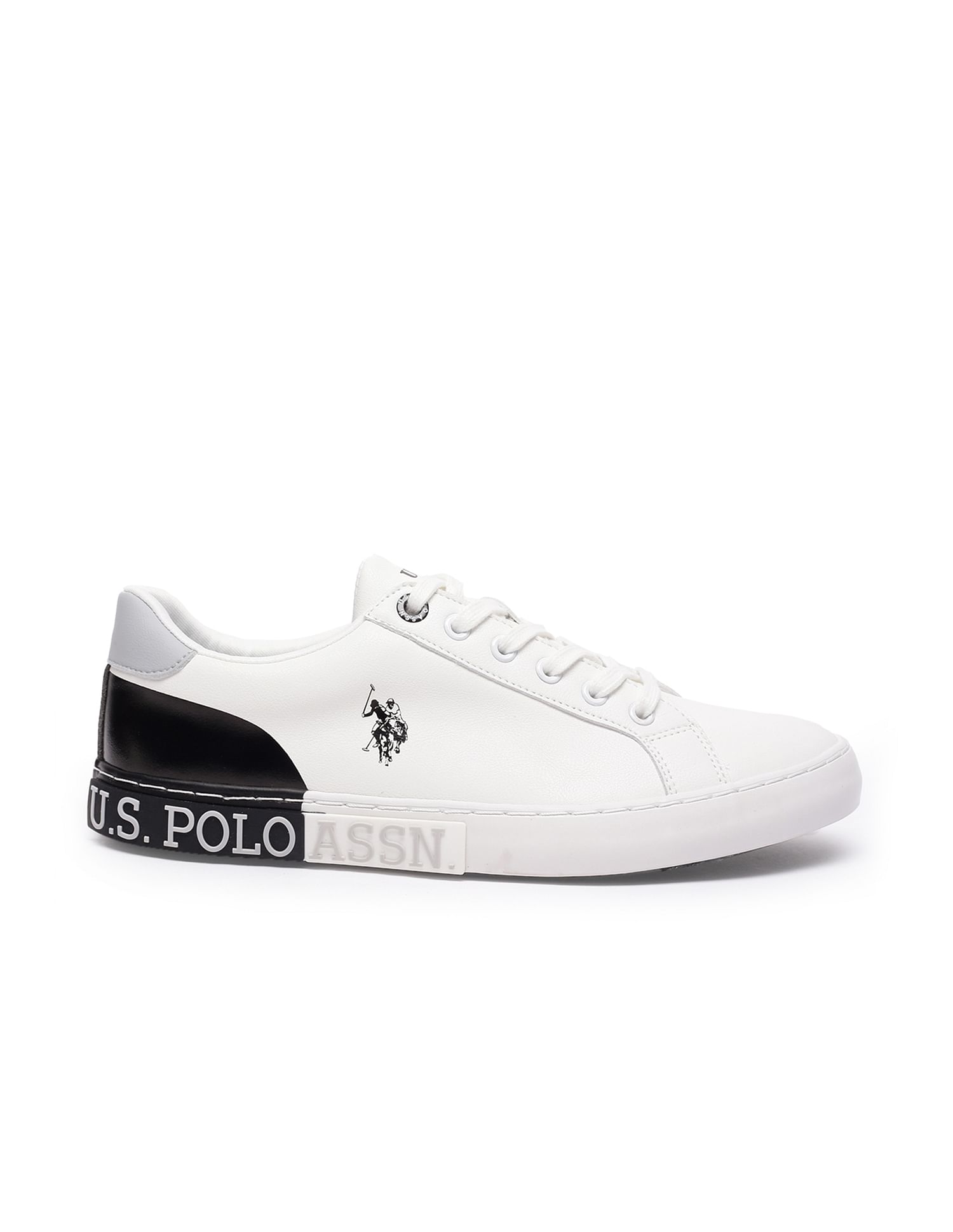 Men Central Lacing Solid Planal Sneakers Black - U.S. Polo Assn. India | Large