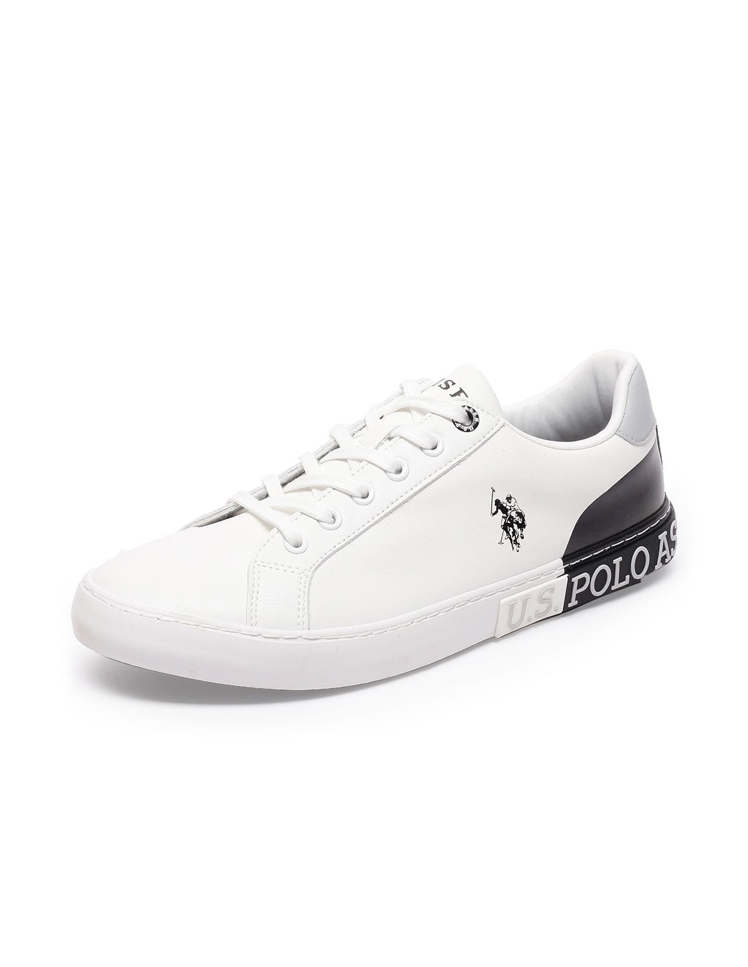 Men Central Lacing Solid Planal Sneakers Black - U.S. Polo Assn. India | Large